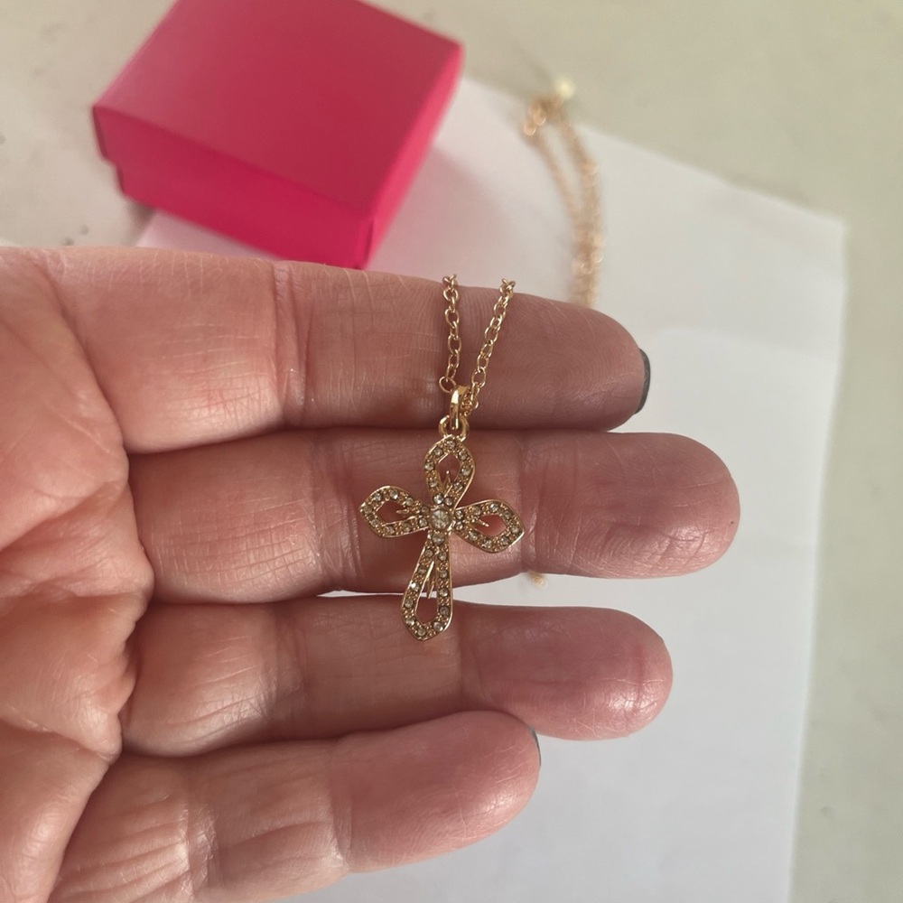 Avon Gold Filled Ribbon Cross Necklace 18/20 Inches